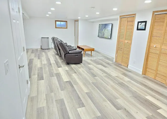Modern 4br Near Six Flags & Naval Base * Gurnee
